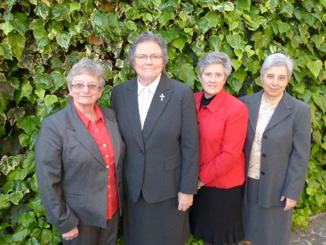 Sisters Philippa O'Sullivan, Rosamond Blanchet, Mary Genino, Maria Emilia Peliz