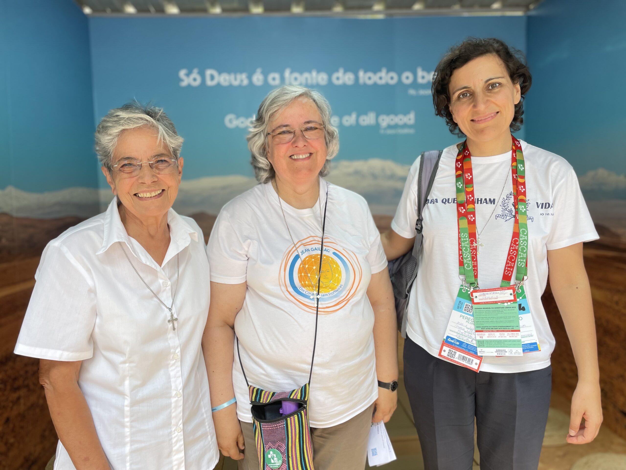 Sr. Maria Lopes, Sr. Isabel Grangeon and Sr. Ana Luísa Pinto at the WYD Vocational Fair. Credits: RSHM.